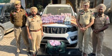 Punjab Police ਵੱਲੋਂ ਅੰਤਰ-ਰਾਜੀ ਜਾਅਲੀ ਕਰੰਸੀ ਮਾਡਿਊਲ ਦਾ ਪਰਦਾਫਾਸ਼; 9.99 ਕਰੋੜ ਰੁਪਏ ਦੀ ਨਕਲੀ ਅਤੇ ਪੁਰਾਣੀ ਕਰੰਸੀ ਸਮੇਤ ਦੋ ਕਾਬੂ Punjab Police ਵੱਲੋਂ ਅੰਤਰ-ਰਾਜੀ ਜਾਅਲੀ ਕਰੰਸੀ ਮਾਡਿਊਲ ਦਾ ਪਰਦਾਫਾਸ਼; 9.99 ਕਰੋੜ ਰੁਪਏ ਦੀ ਨਕਲੀ ਅਤੇ ਪੁਰਾਣੀ ਕਰੰਸੀ ਸਮੇਤ ਦੋ ਕਾਬੂ