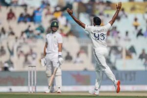 India Vs South Africa : ਭਾਰਤ ਅਤੇ ਦੱਖਣੀ ਅਫਰੀਕਾ ਵਿਚਾਲੇ ਟੈਸਟ ਸੀਰੀਜ਼ ਦਾ ਪਹਿਲਾ ਮੈਚ ਜਾਰੀ India Vs South Africa : ਭਾਰਤ ਅਤੇ ਦੱਖਣੀ ਅਫਰੀਕਾ ਵਿਚਾਲੇ ਟੈਸਟ ਸੀਰੀਜ਼ ਦਾ ਪਹਿਲਾ ਮੈਚ ਜਾਰੀ