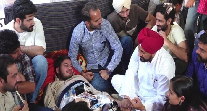 Chandigarh: ਪੰਜਾਬ ਯੂਨੀਵਰਸਿਟੀ ਪਹੁੰਚੇ MP ਚਰਨਜੀਤ ਸਿੰਘ ਚੰਨੀ