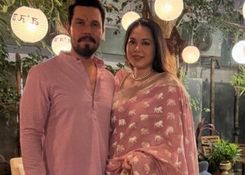 Bollywood Actor ਰਣਦੀਪ ਹੁੱਡਾ ਨੇ ਵਿਆਹ ਦੀ ਵਰ੍ਹੇਗੰਢ ਮੌਕੇ ਪ੍ਰਸ਼ੰਸ਼ਕਾਂ ਨਾਲ ਸਾਂਝੀ ਕੀਤੀ Good news