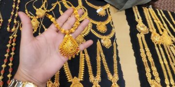 Gold Silver Price: ਨਵੇਂ ਸਾਲ ਦੇ ਪਹਿਲੇ ਦਿਨ ਡਿੱਗੀਆਂ ਸੋਨੇ – ਚਾਂਦੀ ਦੀਆਂ ਕੀਮਤਾਂ