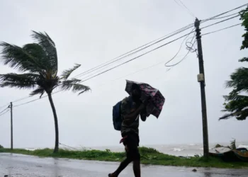 Cyclone Ditwah ਨਾਲ ਸ਼੍ਰੀਲੰਕਾ ‘ਚ ਭਾਰੀ ਤਬਾਹੀ, 50 ਤੋਂ ਵੱਧ ਲੋਕਾਂ ਦੀ ਮੌਤ