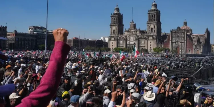 Mexico GenZ Protest: ਮੈਕਸੀਕੋ ‘ਚ ਵੱਡੀ ਗਿਣਤੀ ‘ਚ ਸੜਕਾਂ ‘ਤੇ ਉਤਰੇ GenZ Mexico GenZ Protest: ਮੈਕਸੀਕੋ ‘ਚ ਵੱਡੀ ਗਿਣਤੀ ‘ਚ ਸੜਕਾਂ ‘ਤੇ ਉਤਰੇ GenZ