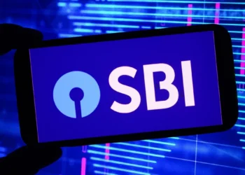 SBI ਦੇ ਲੱਖਾਂ ਗਾਹਕਾਂ ਲਈ ਵੱਡਾ ਝਟਕਾ! 1 ਦਸੰਬਰ ਤੋਂ ਬੰਦ ਹੋ ਜਾਵੇਗੀ ਇਹ ਸਰਵਿਸ