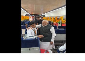 PM ਮੋਦੀ ਨੇ ਸਕੂਲੀ ਵਿਦਿਆਰਥੀਆਂ ਨਾਲ ਕੀਤੀ ਗੱਲਬਾਤ