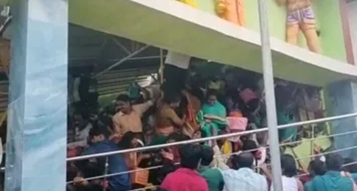 Big Breaking : ਆਂਧਰਾ ਪ੍ਰਦੇਸ਼ ਦੇ ਵੈਂਕਟੇਸ਼ਵਰ ਸਵਾਮੀ ਮੰਦਰ ‘ਚ ਭਗਦੜ, ਕਈ ਸ਼ਰਧਾਲੂਆਂ ਦੀ ਮੌਤ