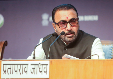 HEALTH & MEDICINE : ਆਯੁਰਵੈਦਿਕ, ਸਿੱਧ ਅਤੇ ਯੂਨਾਨੀ ਦਵਾਈਆਂ ਦੀ ਗੁਣਵੱਤਾ ਜਾਂਚ ਲਈ 108 ਪ੍ਰਯੋਗਸ਼ਾਲਾਵਾਂ ਨੂੰ ਪ੍ਰਵਾਨਗੀ HEALTH & MEDICINE : ਆਯੁਰਵੈਦਿਕ, ਸਿੱਧ ਅਤੇ ਯੂਨਾਨੀ ਦਵਾਈਆਂ ਦੀ ਗੁਣਵੱਤਾ ਜਾਂਚ ਲਈ 108 ਪ੍ਰਯੋਗਸ਼ਾਲਾਵਾਂ ਨੂੰ ਪ੍ਰਵਾਨਗੀ