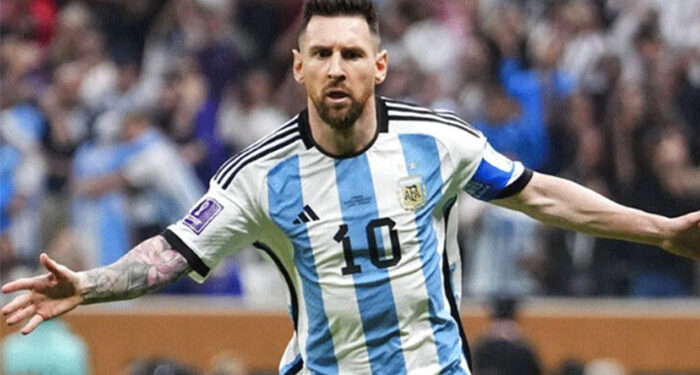 Lionel Messi: 14 ਸਾਲਾਂ ਬਾਅਦ ਭਾਰਤ ਪਹੁੰਚੇ ਲਿਓਨਲ ਮੈਸੀ: ਚਾਰ ਸ਼ਹਿਰਾਂ ਦਾ ਕਰਨਗੇ ਦੌਰਾ Lionel Messi: 14 ਸਾਲਾਂ ਬਾਅਦ ਭਾਰਤ ਪਹੁੰਚੇ ਲਿਓਨਲ ਮੈਸੀ: ਚਾਰ ਸ਼ਹਿਰਾਂ ਦਾ ਕਰਨਗੇ ਦੌਰਾ