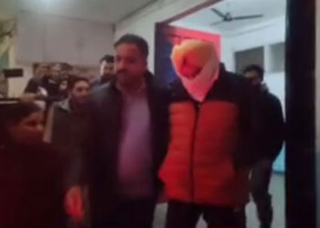Crime News: 5000 ਰੁਪਏ ਰਿਸ਼ਵਤ ਲੈਂਦਾ ASI ਰੰਗੇ ਹੱਥੀਂ ਗ੍ਰਿਫ਼ਤਾਰ