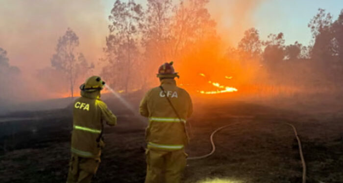 Australia: ਆਸਟ੍ਰੇਲੀਆ ‘ਚ ਪੈ ਰਹੀ ਅੱਤ ਦੀ ਗਰਮੀ: ਵਿਕਟੋਰੀਆ ਅਤੇ ਨਿਊ ਸਾਊਥ ਵੇਲਜ਼ ‘ਚ ਜੰਗਲੀ ਅੱਗ ਦੀਆਂ ਘਟਨਾਵਾਂ