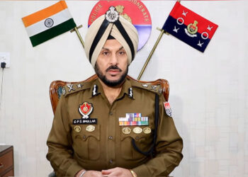 Big News: ਗੁਰੂ ਗ੍ਰੰਥ ਸਾਹਿਬ ਜੀ ਦੇ 328 ਪਾਵਨ ਸਰੂਪ ਮਾਮਲਾ: SIT ਜਾਂਚ ਤੇਜ਼: ਪੰਜਾਬ ਅਤੇ ਚੰਡੀਗੜ੍ਹ ‘ਚ 15 ਥਾਵਾਂ ‘ਤੇ ਛਾਪੇਮਾਰੀ