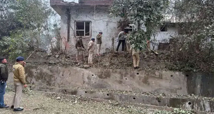 Himachal Pardesh: ਨਵੇਂ ਸਾਲ ਵਾਲੇ ਦਿਨ ਨਾਲਾਗੜ੍ਹ ਪੁਲਿਸ ਸਟੇਸ਼ਨ ਨੇੜੇ ਜ਼ੋਰਦਾਰ ਧਮਾਕਾ, ਨੇੜਲੀਆਂ ਇਮਾਰਤਾਂ ਦੇ ਸ਼ੀਸ਼ੇ ਟੁੱਟੇ