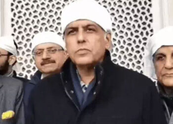 MP Manish Tewari ਨੇ ਸ੍ਰੀ ਹਰਿਮੰਦਰ ਸਾਹਿਬ ਵਿਖੇ ਟੇਕਿਆ ਮੱਥਾ