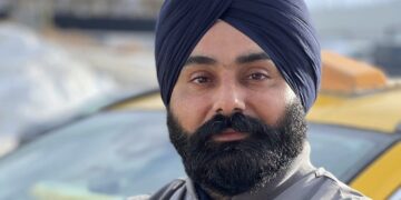 Canada : ਕੈਨੇਡਾ ਵਿੱਚ ਪੰਜਾਬੀ ਕੈਬ ਡਰਾਈਵਰ ਬਣਿਆ ਮਸੀਹਾ ; -23 ਡਿਗਰੀ ਤਾਪਮਾਨ ਵਿੱਚ ਗਰਭਵਤੀ ਮਾਂ ਅਤੇ ਬੱਚੇ ਨੂੰ ਬਚਾਇਆ Canada : ਕੈਨੇਡਾ ਵਿੱਚ ਪੰਜਾਬੀ ਕੈਬ ਡਰਾਈਵਰ ਬਣਿਆ ਮਸੀਹਾ ; -23 ਡਿਗਰੀ ਤਾਪਮਾਨ ਵਿੱਚ ਗਰਭਵਤੀ ਮਾਂ ਅਤੇ ਬੱਚੇ ਨੂੰ ਬਚਾਇਆ