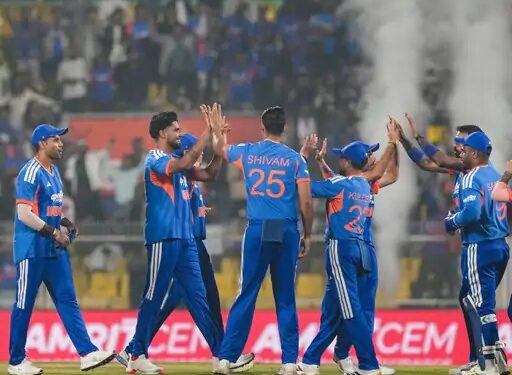 India Vs New Zealand : ਭਾਰਤ ਅਤੇ ਨਿਊਜ਼ੀਲੈਂਡ ਵਿਚਕਾਰ ਤੀਜਾ ਟੀ-20 ਮੈਚ ਜਾਰੀ ; ਨਿਊਜ਼ੀਲੈਂਡ ਨੇ ਪਾਵਰਪਲੇ ‘ਚ ਹੀ ਗਵਾਈਆਂ 3 ਵਿਕਟਾਂ