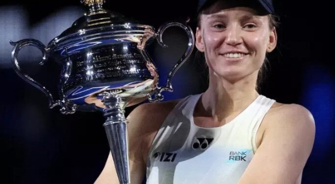 Australian Open : ਕਜ਼ਾਕਿਸਤਾਨ ਦੀ ਏਲੇਨਾ ਰਾਇਬਾਕੀਨਾ ਨੇ ਜਿੱਤਿਆ ਆਸਟ੍ਰੇਲੀਅਨ ਓਪਨ ਦਾ ਖਿਤਾਬ ; ਫਾਈਨਲ ‘ਚ ਆਰਿਆਨਾ ਸਬਲੇਂਕਾ ਨੂੰ ਹਰਾਇਆ