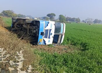 Haryana : ਸਵਾਰੀਆਂ ਨਾਲ ਭਰੀ ਰੋਡਵੇਜ਼ ਦੀ ਬੱਸ ਪਲਟੀ; ਦਰਜਨਾਂ ਯਾਤਰੀ ਜ਼ਖਮੀ