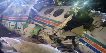 Jharkhand ਦੇ ਚਤਰਾ ਵਿੱਚ ਏਅਰ ਐਂਬੂਲੈਂਸ ਕ੍ਰੈਸ਼, 7 ਮੌਤਾਂ Jharkhand ਦੇ ਚਤਰਾ ਵਿੱਚ ਏਅਰ ਐਂਬੂਲੈਂਸ ਕ੍ਰੈਸ਼, 7 ਮੌਤਾਂ