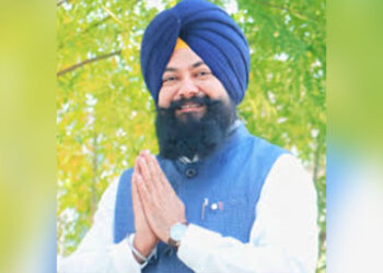 Punjab: ਸਫਾਈ ਕਰਮਚਾਰੀ ਮਾਮਲਾ: SC ਕਮਿਸ਼ਨ ਨੇ ਸਟੇਟਸ ਰਿਪੋਰਟ ਪੇਸ਼ ਕਰਨ ਦੇ ਦਿੱਤੇ ਹੁਕਮ Punjab: ਸਫਾਈ ਕਰਮਚਾਰੀ ਮਾਮਲਾ: SC ਕਮਿਸ਼ਨ ਨੇ ਸਟੇਟਸ ਰਿਪੋਰਟ ਪੇਸ਼ ਕਰਨ ਦੇ ਦਿੱਤੇ ਹੁਕਮ