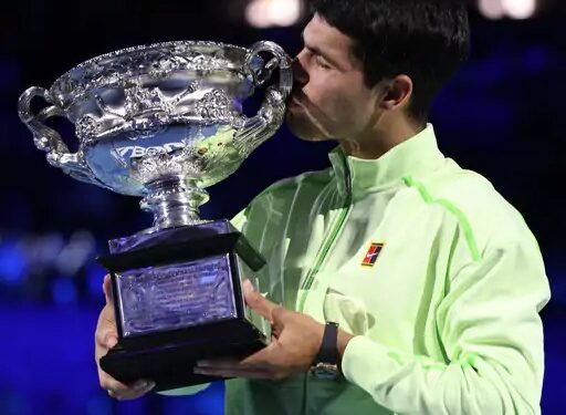 Australian Open : ਕਾਰਲੋਸ ਅਲਕਾਰਾਜ਼ ਨੇ ਜਿੱਤਿਆ ਆਸਟ੍ਰੇਲੀਅਨ ਓਪਨ ਦਾ ਖਿਤਾਬ ; ਫਾਈਨਲ ‘ਚ 10 ਵਾਰ ਦੇ ਚੈਂਪੀਅਨ ਜੋਕੋਵਿਚ ਨੂੰ ਹਰਾਇਆ