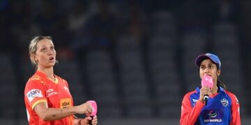 WPL 2026 : ਦਿੱਲੀ ਅਤੇ ਗੁਜਰਾਤ ਵਿਚਾਲੇ ਐਲੀਮੀਨੇਟਰ ਮੈਚ ਜਾਰੀ ; ਗੁਜਰਾਤ ਨੂੰ ਲੱਗਿਆ ਚੌਥਾ ਝਟਕਾ , ਟੀਮ ਨੇ ਪਾਵਰਪਲੇ ‘ਚ ਹੀ ਗਵਾਈਆਂ ਤਿੰਨ ਵਿਕਟਾਂ