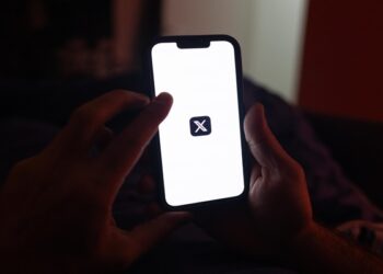 X down : ਭਾਰਤ ‘ਚ ਡਾਊਨ ਹੋਇਆ ਐਕਸ; ਹਜ਼ਾਰਾਂ ਯੂਜ਼ਰਸ ਪ੍ਰੇਸ਼ਾਨ