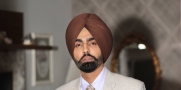 UAE ਵਿੱਚ ਫਸਿਆ ਐਮੀ ਵਿਰਕ ਦਾ ਪਰਿਵਾਰ UAE ਵਿੱਚ ਫਸਿਆ ਐਮੀ ਵਿਰਕ ਦਾ ਪਰਿਵਾਰ