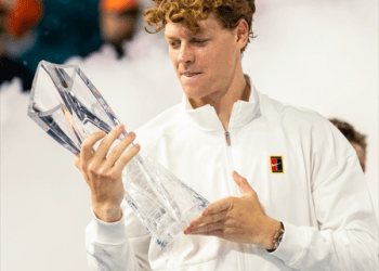Miami Open : ਜੈਨਿਕ ਸਿਨੇਰ ਨੇ ਜਿਰੀ ਲੇਹੇਕਾ ਨੂੰ ਹਰਾ ਕੇ ਜਿੱਤਿਆ ਮਿਆਮੀ ਓਪਨ  ; ਫੈਡਰਰ ਤੋਂ ਬਾਅਦ ਸਨਸ਼ਾਈਨ ਡਬਲ ਪੂਰਾ ਕਰਨ ਵਾਲਾ ਪਹਿਲਾ ਖਿਡਾਰੀ ਬਣਿਆ