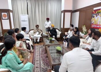 Speaker ਨੇ ਸਿਵਲ ਸੇਵਾਵਾਂ ਪ੍ਰੀਖਿਆ ਦੇ ਸਫ਼ਲ ਵਿਦਿਆਰਥੀਆਂ ਨੂੰ ਪੰਜਾਬ ਵਿਧਾਨ ਸਭਾ ਵਿੱਚ ਕੀਤਾ ਸਨਮਾਨਿਤ