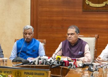 PUNJAB ਵਿੱਚ ਨਿਵੇਸ਼ ਦੀ ਰਫ਼ਤਾਰ ਜਾਰੀ: ਅੰਮ੍ਰਿਤਸਰ ਲਈ 400 ਕਰੋੜ ਰੁਪਏ ਦੇ ਟ੍ਰਾਈਡੈਂਟ ਹੋਟਲ ਪ੍ਰੋਜੈਕਟ ਦਾ ਐਲਾਨ: Sanjeev Arora