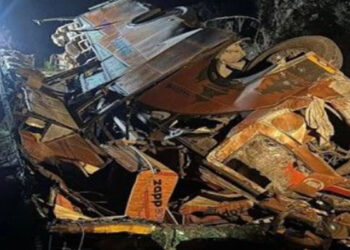 Nepal Bus Accident: ਨੇਪਾਲ ਵਿੱਚ ਭਾਰਤੀ ਸ਼ਰਧਾਲੂਆਂ ਨੂੰ ਲੈ ਕੇ ਜਾ ਰਹੀ ਬੱਸ ਖੱਡ ‘ਚ ਡਿੱਗੀ: 7 ਮੌਤਾਂ Nepal Bus Accident: ਨੇਪਾਲ ਵਿੱਚ ਭਾਰਤੀ ਸ਼ਰਧਾਲੂਆਂ ਨੂੰ ਲੈ ਕੇ ਜਾ ਰਹੀ ਬੱਸ ਖੱਡ ‘ਚ ਡਿੱਗੀ: 7 ਮੌਤਾਂ