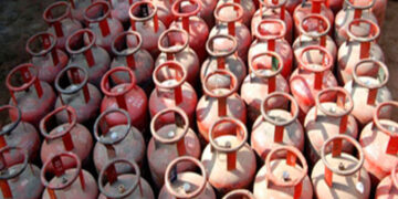 LPG Cylinder Booking: ਹੁਣ ਡਿਲੀਵਰੀ ਦੇ 25 ਦਿਨਾਂ ਬਾਅਦ ਅਗਲੇ ਗੈਸ ਸਿਲੰਡਰ ਲਈ ਬੁਕਿੰਗ ਦੀ ਹੋਵੇਗੀ ਇਜਾਜ਼ਤ