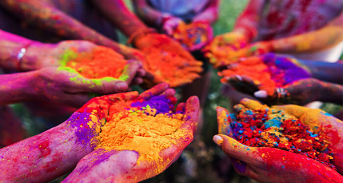 Holi Safety Tips: ਹੋਲੀ ਮੌਕੇ ਰੰਗਾਂ ਨਾਲ ਖੇਡਦੇ ਸਮੇਂ ਰੱਖੋ ਇਨ੍ਹਾਂ ਗੱਲਾਂ ਦਾ ਧਿਆਨ