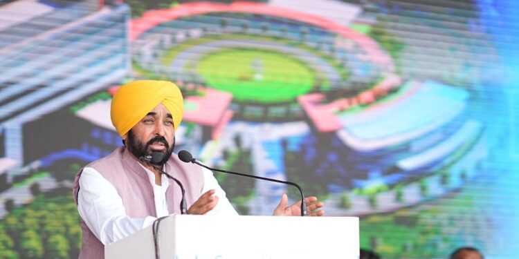 ਇਨਫੋਸਿਸ Mohali ਵਿੱਚ 2700 ਨੌਜਵਾਨਾਂ ਨੂੰ ਸਿੱਧਾ ਰੋਜ਼ਗਾਰ ਅਤੇ ਹਜ਼ਾਰਾਂ ਹੋਰਾਂ ਨੂੰ ਅਸਿੱਧੇ ਤਰੀਕੇ ਨਾਲ ਰੋਜ਼ਗਾਰ ਦੇਵੇਗੀ: ਮੁੱਖ ਮੰਤਰੀ ਭਗਵੰਤ ਸਿੰਘ ਮਾਨ