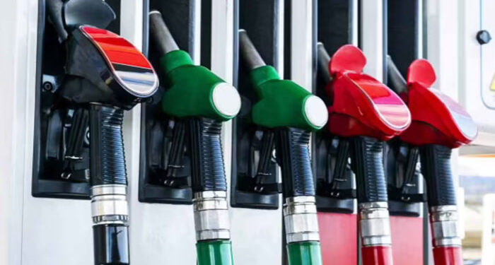 National: ਕੀ ਸੂਬਿਆਂ ‘ਚ ਹੋ ਰਹੀਆਂ ਚੋਣਾਂ ਤੋਂ ਬਾਅਦ ਵਧਣਗੀਆਂ ਪੈਟਰੋਲ-ਡੀਜ਼ਲ ਦੀਆਂ ਕੀਮਤਾਂ ?