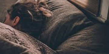 Health: ਸਰੀਰਿਕ ਤੇ ਮਾਨਸਿਕ ਤੌਰ ’ਤੇ ਤੰਦਰੁਸਤ ਰਹਿਣ ਲਈ ਚੰਗੀ ਨੀਂਦ ਲੈਣਾ ਕਿੰਨਾ ਅਹਿਮ ? ਜਾਣੋ, ਕੀ ਹਨ ਇਸ ਦੇ ਫਾਇਦੇ Health: ਸਰੀਰਿਕ ਤੇ ਮਾਨਸਿਕ ਤੌਰ ’ਤੇ ਤੰਦਰੁਸਤ ਰਹਿਣ ਲਈ ਚੰਗੀ ਨੀਂਦ ਲੈਣਾ ਕਿੰਨਾ ਅਹਿਮ ? ਜਾਣੋ, ਕੀ ਹਨ ਇਸ ਦੇ ਫਾਇਦੇ