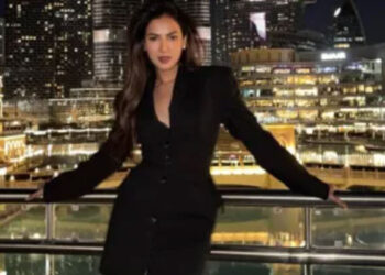 Bollywood: ਈਰਾਨ ਦੇ ਹਮਲਿਆਂ ਵਿਚਾਲੇ ਦੁਬਈ ਵਿੱਚ ਫਸੀ ਭਾਰਤੀ ਅਦਾਕਾਰਾ Bollywood: ਈਰਾਨ ਦੇ ਹਮਲਿਆਂ ਵਿਚਾਲੇ ਦੁਬਈ ਵਿੱਚ ਫਸੀ ਭਾਰਤੀ ਅਦਾਕਾਰਾ