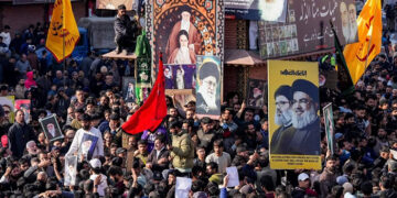 Srinagar: ਖਾਮੇਨੇਈ ਦੀ ਹੱਤਿਆ ਦੇ ਵਿਰੋਧ ਵਿੱਚ ਕਈ ਥਾਈਂ ਹਿੰਸਕ ਪ੍ਰਦਰਸ਼ਨ, ਪੁਲਿਸ ਨੇ ਕੀਤਾ ਲਾਠੀਚਾਰਜ