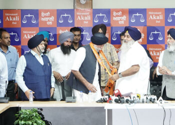 Punjab: ਰਿਟਾਇਰਡ IAS ਅਫਸਰ KJS ਚੀਮਾ ਸ਼੍ਰੋਮਣੀ ਅਕਾਲੀ ਦਲ ਵਿੱਚ ਸ਼ਾਮਲ