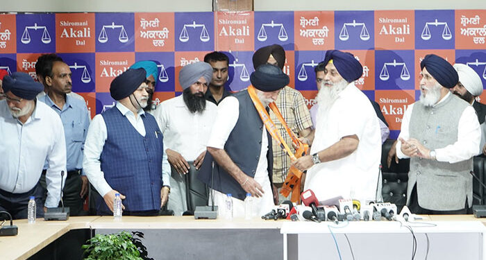 Punjab: ਰਿਟਾਇਰਡ IAS ਅਫਸਰ KJS ਚੀਮਾ ਸ਼੍ਰੋਮਣੀ ਅਕਾਲੀ ਦਲ ਵਿੱਚ ਸ਼ਾਮਲ