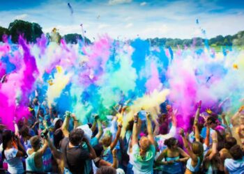 HEALTH : ਹੋਲੀ ਮਨਾਉਂਦੇ ਸਮੇਂ ਕਿਹੜੇ ਰੰਗਾਂ ਦੀ ਕਰਨੀ ਚਾਹੀਦੀ ਹੈ ਵਰਤੋਂ ? HEALTH : ਹੋਲੀ ਮਨਾਉਂਦੇ ਸਮੇਂ ਕਿਹੜੇ ਰੰਗਾਂ ਦੀ ਕਰਨੀ ਚਾਹੀਦੀ ਹੈ ਵਰਤੋਂ ?