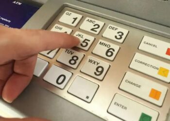 ਗਲਤੀ ਨਾਲ ਵੀ ਇਹਨਾਂ ਅੰਕਾਂ ਨੂੰ ਨਾ ਬਣਾਓ ਆਪਣਾ ATM ਪਿੰਨ ਨੰਬਰ ; ਮਿੰਟਾਂ ’ਚ ਹੀ ਖਤਮ ਹੋ ਸਕਦੈ ਬੈਂਕ ਅਕਾਊਂਟ ! ਗਲਤੀ ਨਾਲ ਵੀ ਇਹਨਾਂ ਅੰਕਾਂ ਨੂੰ ਨਾ ਬਣਾਓ ਆਪਣਾ ATM ਪਿੰਨ ਨੰਬਰ ; ਮਿੰਟਾਂ ’ਚ ਹੀ ਖਤਮ ਹੋ ਸਕਦੈ ਬੈਂਕ ਅਕਾਊਂਟ !