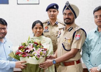 DR. RAVJOT SINGH ਨੇ ਜੇਲ੍ਹ ਮੰਤਰੀ ਦਾ ਅਹੁਦਾ ਸੰਭਾਲਿਆ; ਪਾਰਟੀ ਦੇ ਕੌਮੀ ਕਨਵੀਨਰ ਅਰਵਿੰਦ ਕੇਜਰੀਵਾਲ ਅਤੇ ਮੁੱਖ ਮੰਤਰੀ ਭਗਵੰਤ ਸਿੰਘ ਮਾਨ ਦਾ ਨਵੀਂ ਜ਼ਿੰਮੇਵਾਰੀ ਲਈ ਕੀਤਾ ਧੰਨਵਾਦ