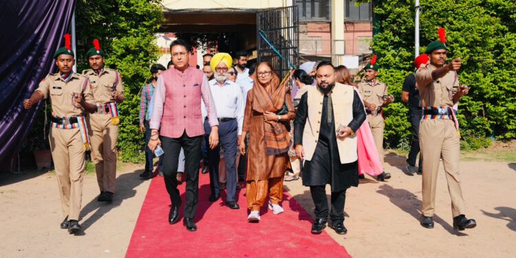 AMAN ARORA ਵੱਲੋਂ DAV COLLEGE ਵਿਖੇ 3-ਰੋਜ਼ਾ “ਕਾਰਵਾਂ 2026” ਦੀ ਸ਼ੁਰੂਆਤ