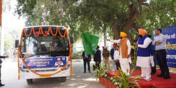 PUNJAB: ਮੁੱਖ ਮੰਤਰੀ ਭਗਵੰਤ ਸਿੰਘ ਮਾਨ ਨੇ ਸਿੰਗਾਪੁਰ ਟ੍ਰੇਨਿੰਗ ਲਈ ਪ੍ਰਿੰਸੀਪਲਾਂ ਦੇ ਅੱਠਵੇਂ ਬੈਚ ਨੂੰ ਰਵਾਨਾ ਕੀਤਾ, ਵਿਸ਼ਵ ਪੱਧਰੀ ਸਿਖਲਾਈ ਲਈ ਹੁਣ ਤੱਕ 234 ਪ੍ਰਿੰਸੀਪਲ ਭੇਜੇ