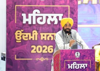 ਘਰ ਚਲਾਉਣ ਵਾਲੀਆਂ ਔਰਤਾਂ ਨੂੰ ਹੁਣ ਦੇਸ਼ ਚਲਾਉਣਾ ਚਾਹੀਦਾ: CM ਭਗਵੰਤ ਸਿੰਘ ਮਾਨ