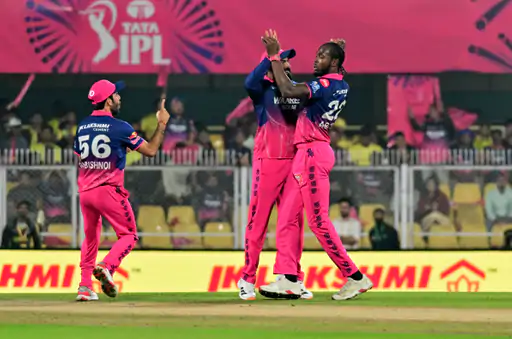 IPL 2026 CSK vs RR: ਚੇਨਈ ਨੇ ਰਾਜਸਥਾਨ ਨੂੰ ਦਿੱਤਾ 128 ਦੌੜਾਂ ਦਾ ਟੀਚਾ IPL 2026 CSK vs RR: ਚੇਨਈ ਨੇ ਰਾਜਸਥਾਨ ਨੂੰ ਦਿੱਤਾ 128 ਦੌੜਾਂ ਦਾ ਟੀਚਾ