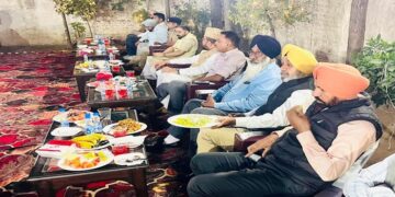 Punjab : ਮਾਲੇਰਕੋਟਲਾ ਪੁਲਿਸ ਵੱਲੋਂ ਰੋਜ਼ਾ ਇਫ਼ਤਾਰ ਪਾਰਟੀ ਰਾਹੀਂ ਭਾਈਚਾਰਕ ਸਾਂਝ ਅਤੇ ਧਾਰਮਿਕ ਸਹਿਯੋਗ ਦਾ ਸੰਦੇਸ਼