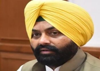 ਰਾਜਪਾਲ ਵੱਲੋਂ ਲਾਲਜੀਤ ਸਿੰਘ ਭੁੱਲਰ ਦਾ ਅਸਤੀਫ਼ਾ ਮਨਜੂਰ ; ਪੜ੍ਹੋ ਕਿਸ ਮੰਤਰੀ ਨੂੰ ਮਿਲੇ ਭੁੱਲਰ ਦੇ ਮਹਿਕਮੇ