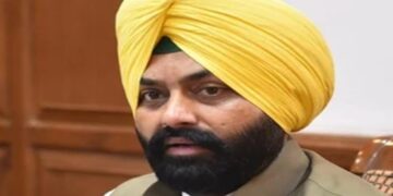 ਰਾਜਪਾਲ ਵੱਲੋਂ ਲਾਲਜੀਤ ਸਿੰਘ ਭੁੱਲਰ ਦਾ ਅਸਤੀਫ਼ਾ ਮਨਜੂਰ ; ਪੜ੍ਹੋ ਕਿਸ ਮੰਤਰੀ ਨੂੰ ਮਿਲੇ ਭੁੱਲਰ ਦੇ ਮਹਿਕਮੇ